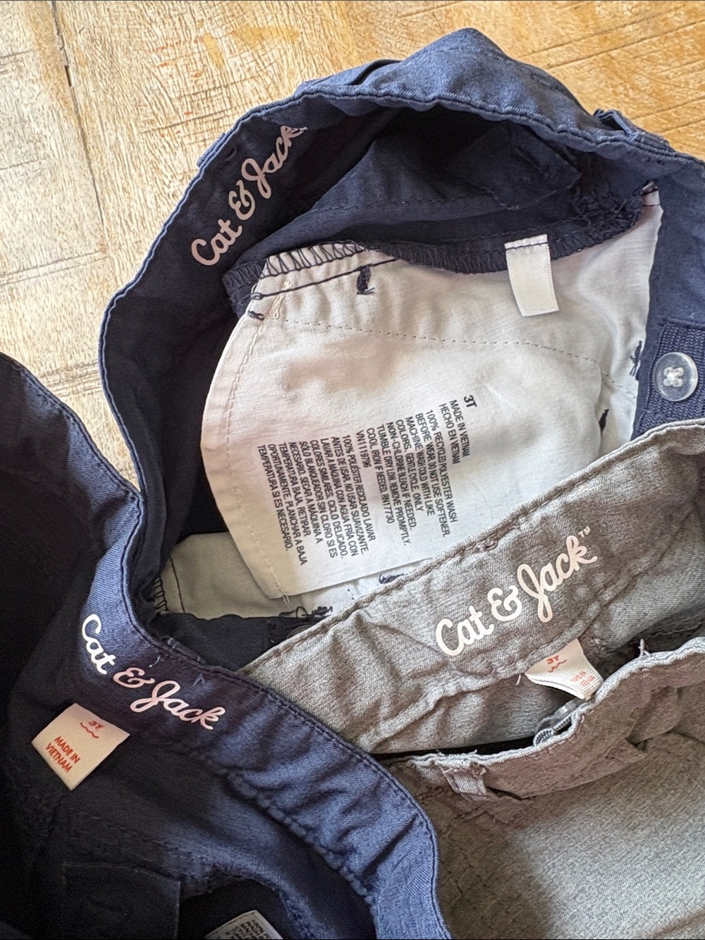 Cat & Jack boys quick dry shorts set size 3t - Picture 2 of 13